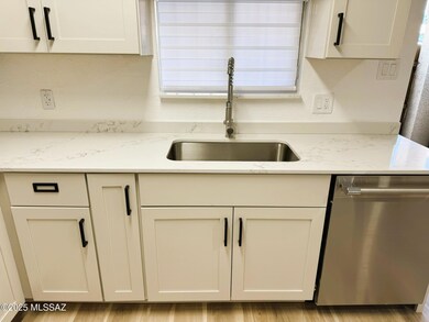 1620 N Wilmot Rd unit S340, Tucson, AZ 85712 - photo 6