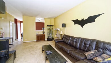 1906 Freedom Ct unit 372, Zion, IL 60099 - photo 5