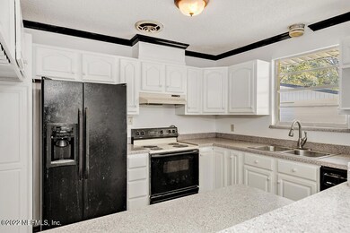 3953 Rodby Dr, Jacksonville, FL 32210 - photo 7
