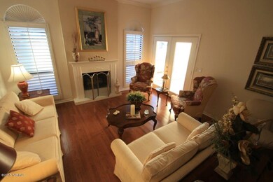 Family Room3