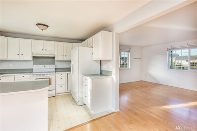 16229 Curry Ct SE, Yelm, WA 98597 - photo 5