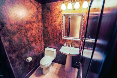 8202 N 13th Ave, Phoenix, AZ 85021 - photo 4