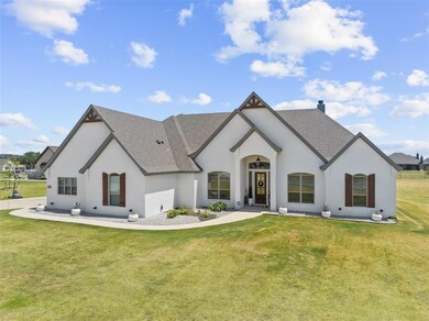 130 Southern Ct, Springtown, TX 76082 - photo 2