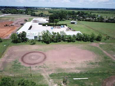 30903 Washington St, Waller, TX 77484 - photo 4