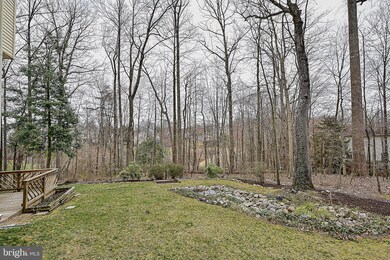 7839 Valleyfield Dr, Springfield, VA 22153 - photo 5