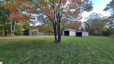 2152 Bissonette Rd, Oscoda, MI 48750 - photo 2