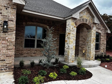 8060 Longbow, Arcadia, OK 73007 - photo 2