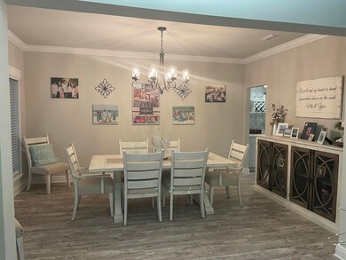 Formal Dining