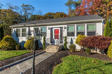 9 Petti Dr, West Warwick, RI 02893 - photo 2