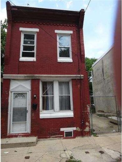 2249 Gerritt St, Philadelphia, PA 19146 - photo 2