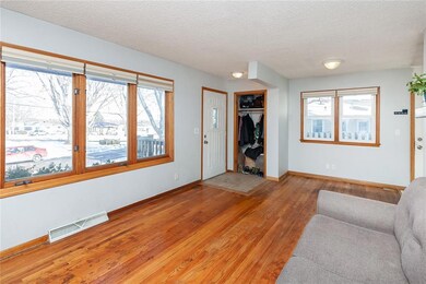 2583 E Tiffin Ave, Des Moines, IA 50317 - photo 3