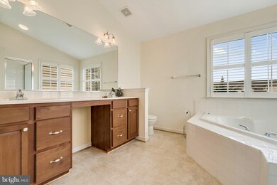 951 Wayne Dr, Winchester, VA 22601 - photo 6