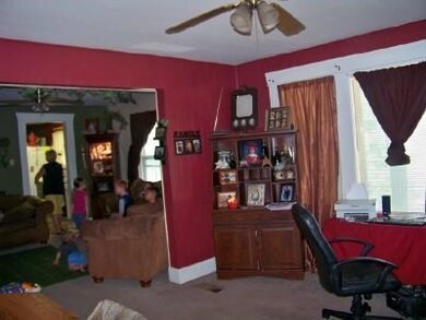 723 S Main St, Hugoton, KS 67951 - photo 3