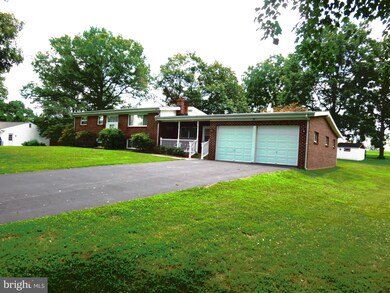 6209 Rolling View Dr, Sykesville, MD 21784 - photo 4