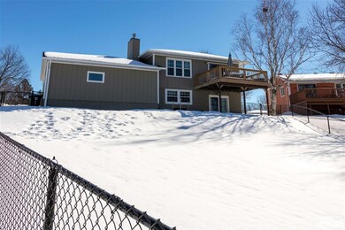 4464 Spring St, Davenport, IA 52807 - photo 2