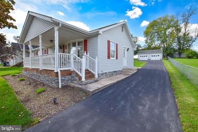 199 Euclid Ave, Charles Town, WV 25414 - photo 3