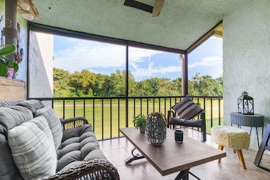 21215 Lago Cir unit 9F, Boca Raton, FL 33433 - photo 7