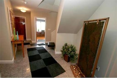 20 Constellation Wharf unit 20, Boston, MA 02129 - photo 3