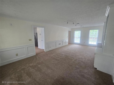 639 Royal Abbey Dr, Stone Mountain, GA 30088 - photo 6