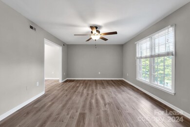 12417 Cool Mist Ln, Huntersville, NC 28078 - photo 5