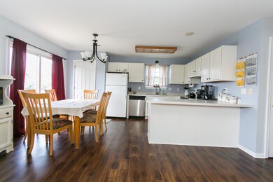 Kitchen/dining