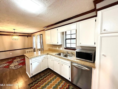 182 Bellegrove Cir, Brandon, MS 39047 - photo 7