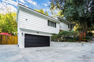 4590 Ensenada Dr, Woodland Hills, CA 91364 - photo 5