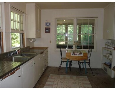 205 Willett Rd, Saunderstown, RI 02874 - photo 5