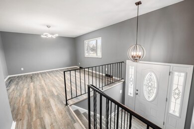 1600 Calgary Dr, Columbus, OH 43229 - photo 6