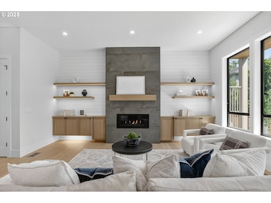 9400 SW Morrison St, Portland, OR 97225 - photo 4