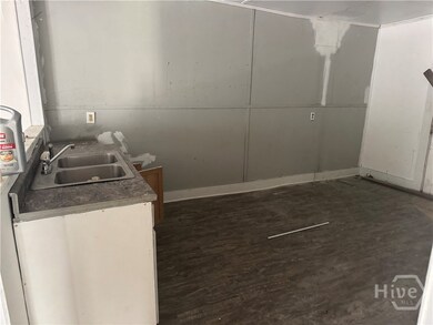 1222 SE 36th St, Savannah, GA 31404 - photo 3