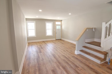 17 W 4th St, Bridgeport, PA 19405 - photo 2