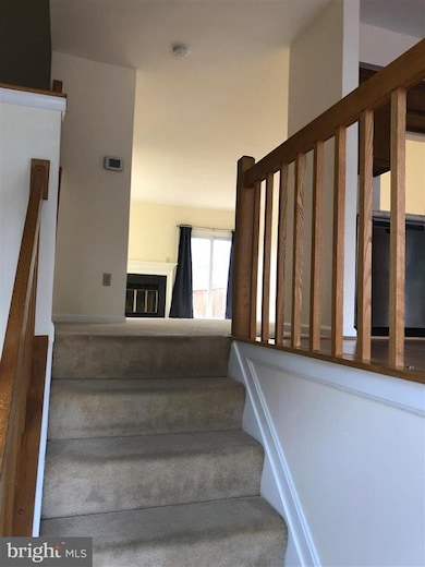 9522 Clocktower Ln, Columbia, MD 21046 - photo 2