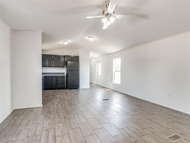 2092 County Road 1242, Tuttle, OK 73089 - photo 5