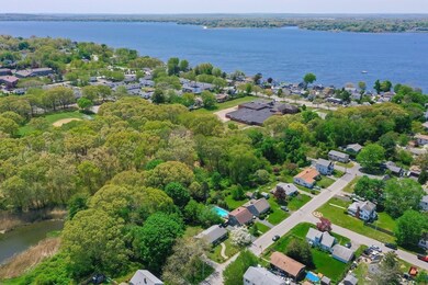 57 Cove St, Riverside, RI 02915 - photo 4