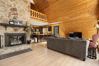 992 Stone Gate Dr, Burnside, KY 42519 - photo 7