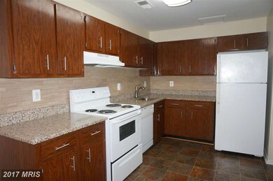 18503 Tarragon Way, Germantown, MD 20874 - photo 5