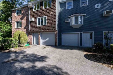 28 Valley Way W, Manchester, NH 03102 - photo 3