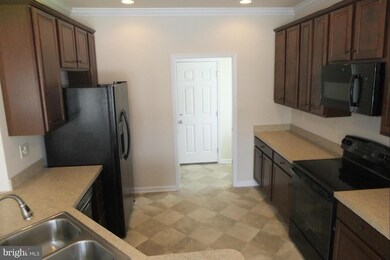 2319 Austin Ave, Chambersburg, PA 17202 - photo 7