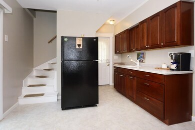 42 Gifford Dr, Worcester, MA 01606 - photo 4