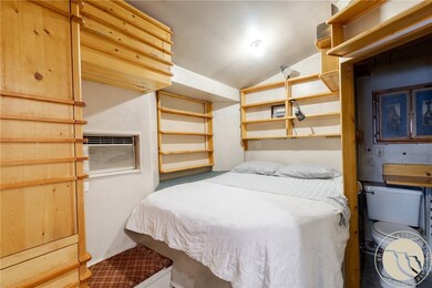 cabin bedroom