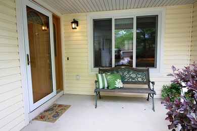 7555 Satterfield Rd, Columbus, OH 43235 - photo 4