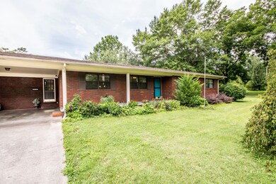 770 Dawnville Rd NE, Dalton, GA 30721 - photo 3