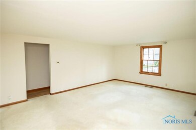 2215 Beecher St, Findlay, OH 45840 - photo 5