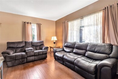 70 8th St, Midland, PA 15059 - photo 5