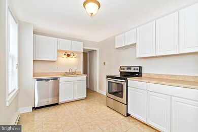 10 W 7th St, Frederick, MD 21701 - photo 2