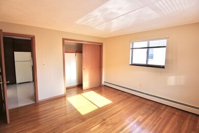 220 School St unit 7, Waltham, MA 02451 - photo 4