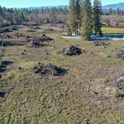 4784 Monument Dr, Grants Pass, OR 97526 - photo 3