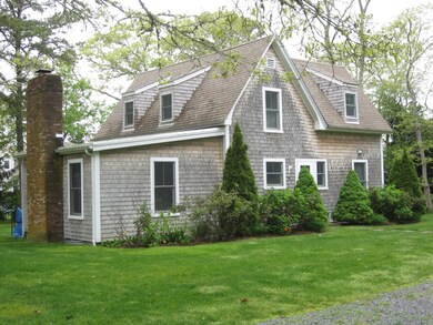 21 Upper Douglas Ln, Oak Bluffs, MA 02557 - photo 3