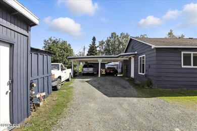 7313 Peck Ave, Anchorage, AK 99504 - photo 3
